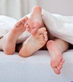 FWB là gì? 12 hiểu lầm phổ biến về Friend with benefits FWB