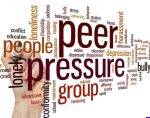 Peer pressure là gì? 8 bước đối mặt với áp lực từ đồng trang lứa Peer pressure là gì? Dydaa